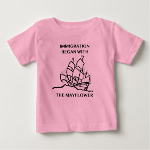 Camiseta Para Bebê A imigração começou com o Mayflower