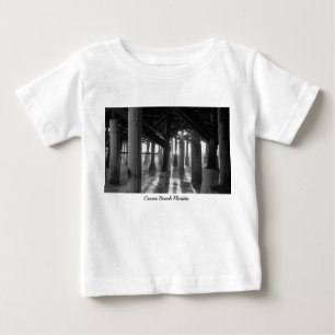 Camiseta Para Bebê A Luz Do ouro Brilha Em Escala De Cinza
