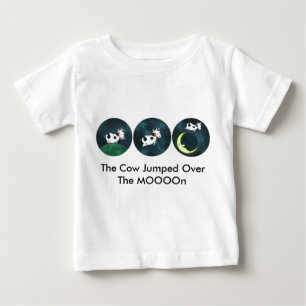 Camiseta Para Bebê A vaca saltada sobre o MOOOOn