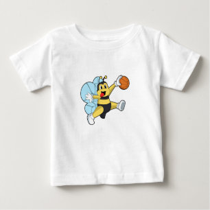 Camiseta Para Bebê Abelha como jogador de basquete com basquete