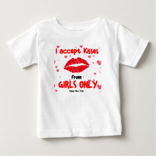 Camiseta Para Bebê Aceito Beijos Só de Meninas - Camiseta de Bebê