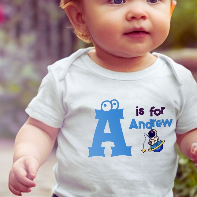 Camiseta Para Bebê Adicione seu nome Baby Boy Letter is for name (Beautiful customizable t-shirt for your little one; the initial and name, as in the attached image)