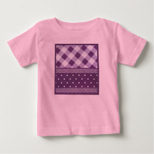 Camiseta Para Bebê Adorável padrão sem costura do Damask Purple