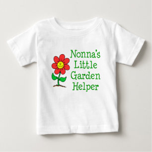 Camiseta Para Bebê Ajudante do jardim de Nonna pouco