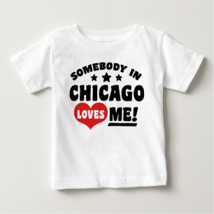 Camiseta Para Bebê Alguém em Chicago ama-me