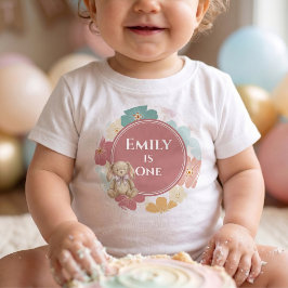 Camiseta Para Bebê Algum Coelhinho é uma Menina de Aniversário de Coe
