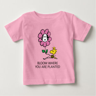 Camiseta Para Bebê Amendoins   Esnoopia E Flor De Madeira