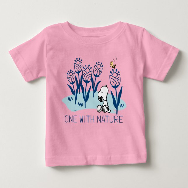 Camiseta Para Bebê Amendoins | Jardim da Flor de Esnoopia e Madeira (Frente)