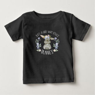 Camiseta Para Bebê Apenas Uma Menina Que Ama Coelhinhos