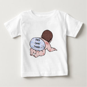 Camiseta Para Bebê Aqui Vem Trouble Baby