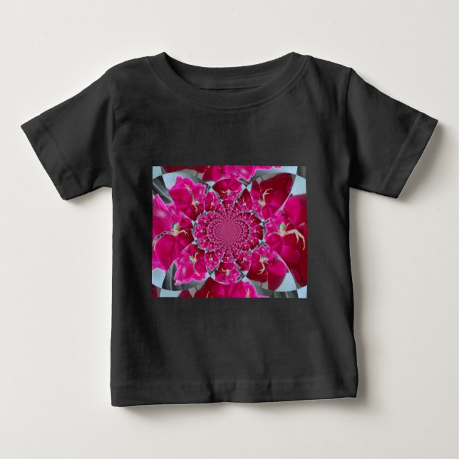 Camiseta Para Bebê Aranha branca numa Rosa vermelha bonita (Frente)