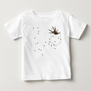 Camiseta Para Bebê Aranha e ninhada de lobo em seu bolso