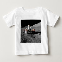 Astronauta em Moon Rover durante Missão Apollo 17