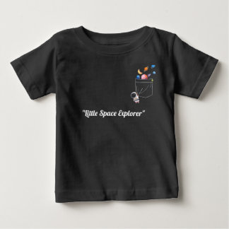 Camiseta Para Bebê Astronauta Fofo no Bolso com Planetas Flutuantes