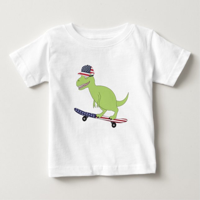 Camiseta Para Bebê Bandeira Americana Dinosaur Skateboard (Frente)