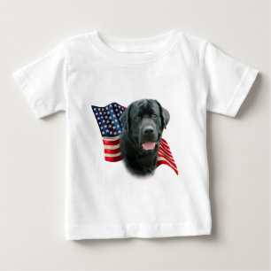 Camiseta Para Bebê Bandeira Labrador Retriever (preto)