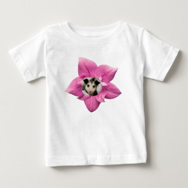 Camiseta Para Bebê Bebê Adoravelmente Fofo Gambá Sorridente Floral (Frente)