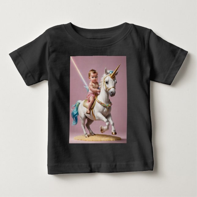 Camiseta Para Bebê Bebê Andando Um Unicórnio (Frente)