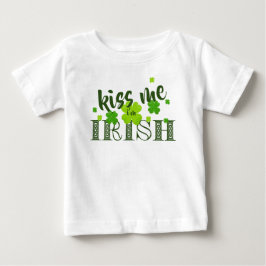 Camiseta Para Bebê Beije-me, sou irlandês Trevo Verde do Dia de São P