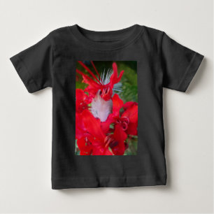Camiseta Para Bebê Beleza Delicada: Flor Vermelho com Pena Branca