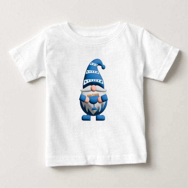 Camiseta Para Bebê Blue White Hanukkah Gnome holding Menorah (Frente)