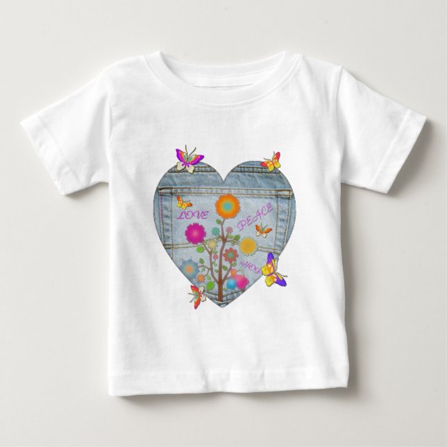Camiseta Para Bebê Bolsos de Jeans Coração Flores Borboletas (Frente)