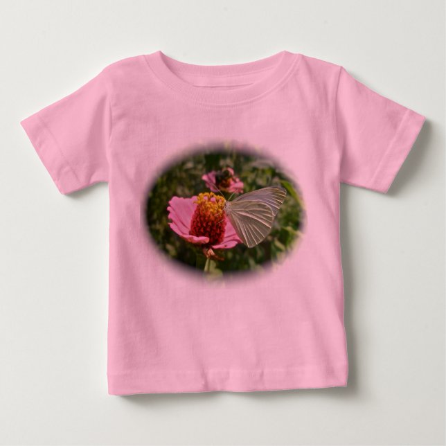Camiseta Para Bebê Borboleta-do-repolho na camisa-do-bebê da Zinnia (Frente)