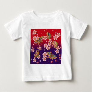 Camiseta Para Bebê Borboletas japonesas no meio de Sakura Blossomas