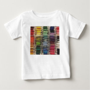 Camiseta Para Bebê Bordados Floss Rainbow