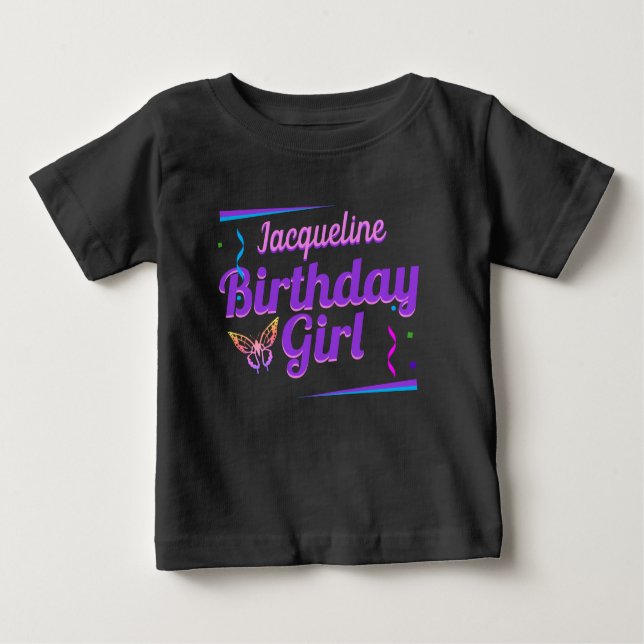 Camiseta Para Bebê Brincadeira de aniversário com nome de bebê (Frente)