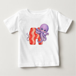 Camiseta Para Bebê Buchstabe H - kleiner Oktopus - Kategorie Pirat