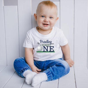 Camiseta Para Bebê Buraco Em Um primeiro aniversario De Golfe