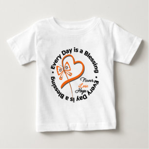 Camiseta Para Bebê Cada dia é uma bênção - espere a leucemia