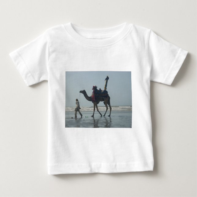 Camiseta Para Bebê Camel tribal costeiro.JPG (Frente)