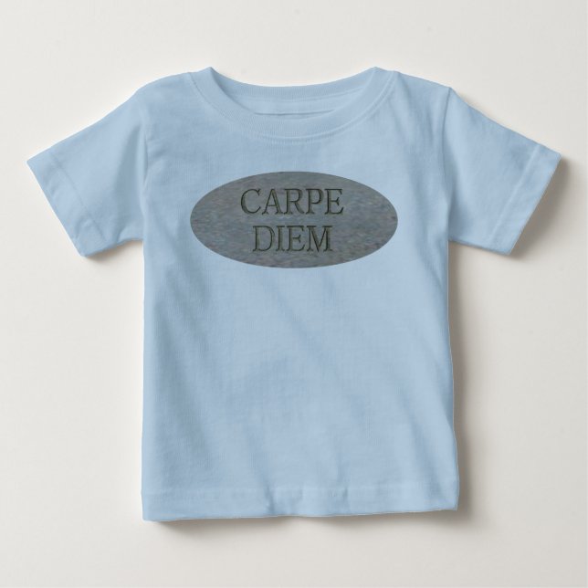 Camiseta Para Bebê Carpe Diem Stone Baby Blue T-shirt (Frente)