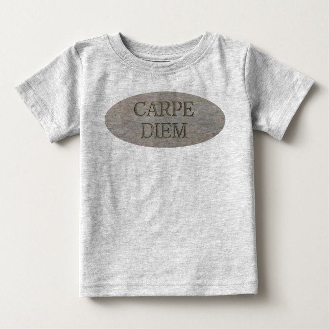 Camiseta Para Bebê Carpe Diem Stone baby cinza T-shirt (Frente)