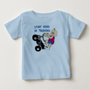 Camiseta Para Bebê Cavaleiro do conluio no treinamento