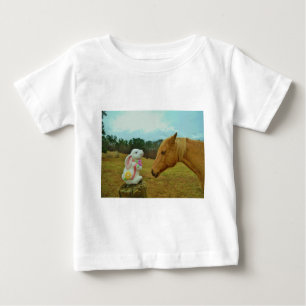 Camiseta Para Bebê Cavalo & coelhinho da Páscoa amarelos louros