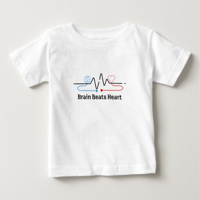 Camiseta Para Bebê Cérebro Acima do Coração Bebê  (Frente)