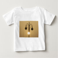 Charme Victoriano: Lâmpada de Streetlight Vintage