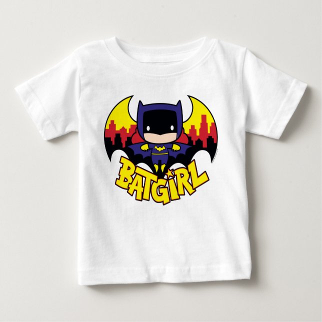 Camiseta Para Bebê Chibi Batgirl Com Skyline & Logo Gotham (Frente)