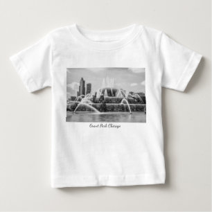 Camiseta Para Bebê Chicago Buckingham Grayscale Baby T Shirt