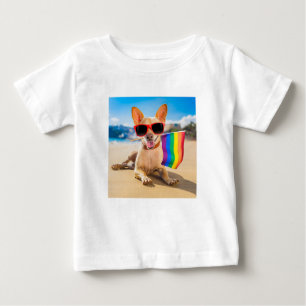 Camiseta Para Bebê Chihuahua Dog na praia