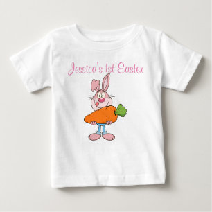 Camiseta Para Bebê Coelhinho Rosa Segurando Um Grande Personalidade D