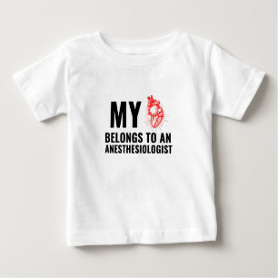 Camiseta Para Bebê Coração engraçada anestesiologista