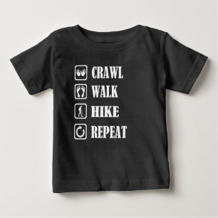 CAMISETA PARA BEBÊ CRAWL WALK HIKE REPEAT