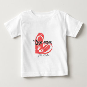 Camiseta Para Bebê Crie seu próprio amor Mãe Coração e Pegadas