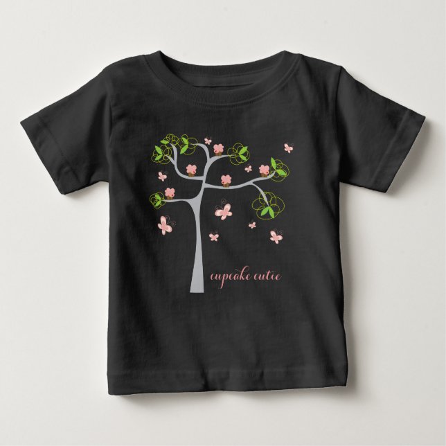 Camiseta Para Bebê Cupcakes Whimsso Garota das Borboletas de Árvore d (Frente)