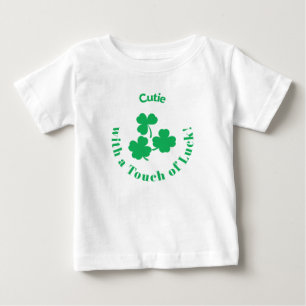 Camiseta Para Bebê Cute Com Um Toque De Sorte! Dia De São Patrício 