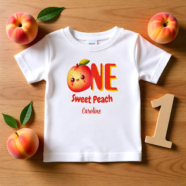 Camiseta Para Bebê  Cute Little Peach First Birthday (Criador carregado)